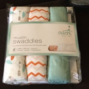 aden + anais Other - Aden + Anais Muslin Swaddles aden + anais Other - Aden + Anais Muslin Swaddles